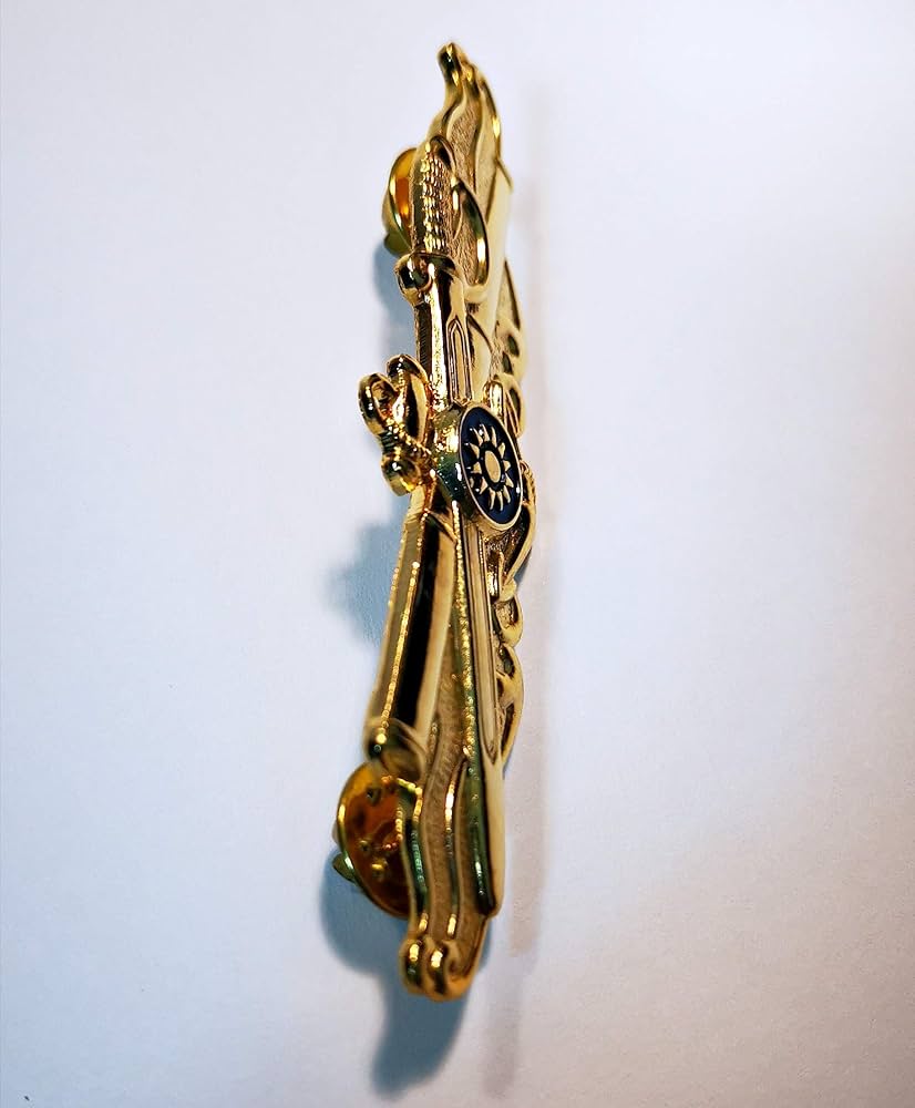 純金　K24  予科練　バッジ　ピンバッジ　胸章　甲飛14 第一岡崎海軍航空隊 純金K24 予科練バッジピンバッジ胸章甲飛14 第一岡崎海軍航空隊